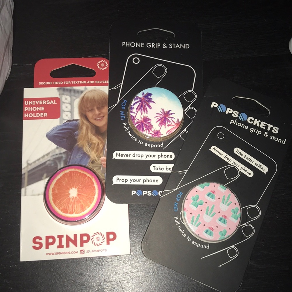 Pop sockets